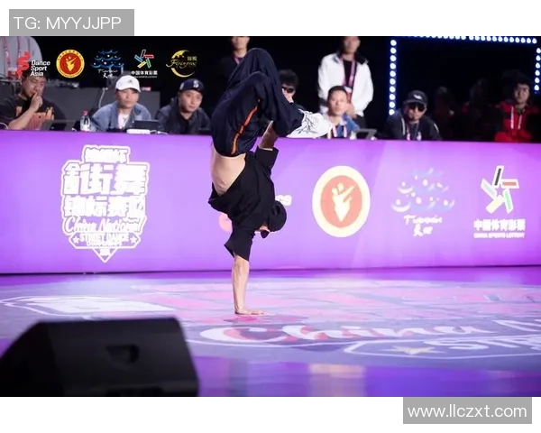 武汉滑板队在全国街舞大赛中的节奏表现引发热议与赞赏